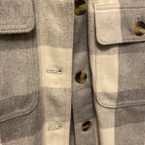 EUC PLAID SHACKET - Picture 3 of 5